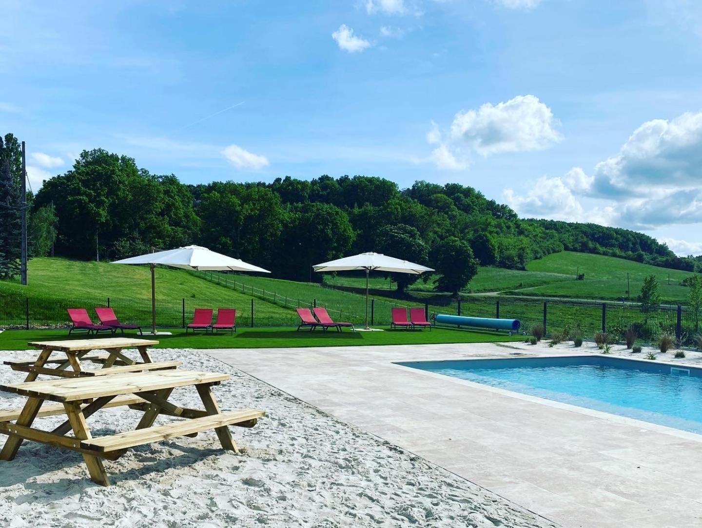 Domaine De Villot Ξενοδοχείο Sainte-Colombe-de-Villeneuve Εξωτερικό φωτογραφία